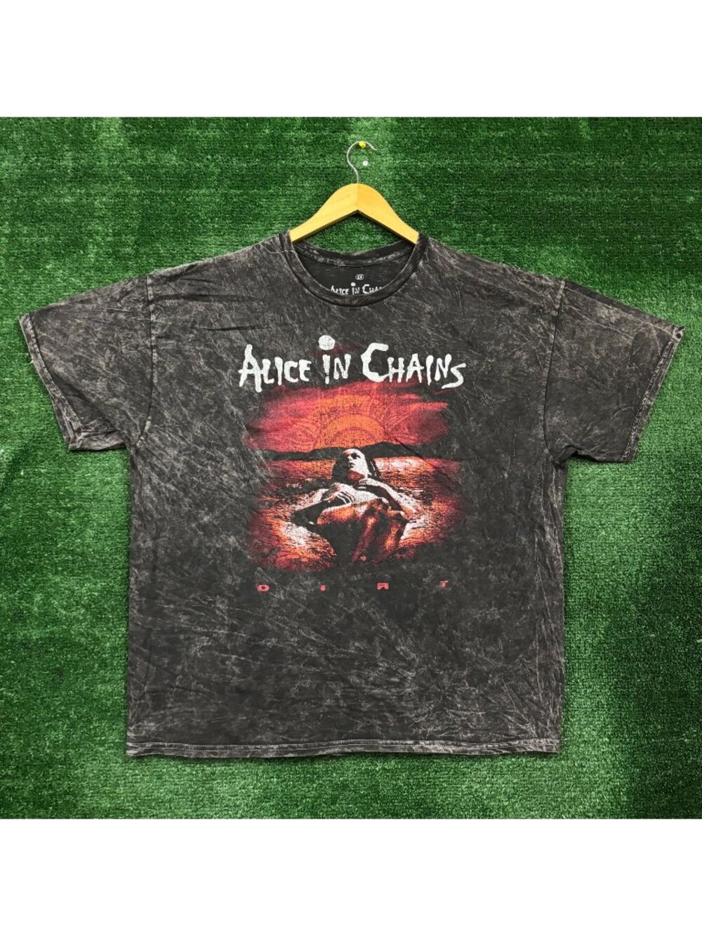 Alice In Chains Dirt Est 1987 Heavy Metal Band Mineral Wash T-Shirt Size 2X